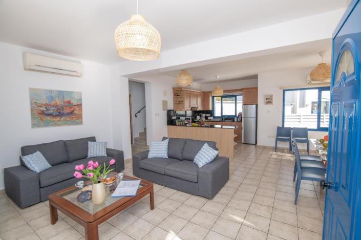 Image No.5-Maison / Villa de 5 chambres à vendre à Ayia Triada