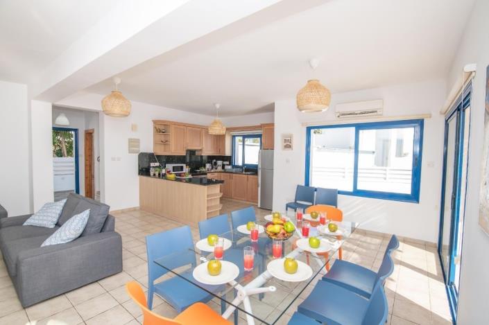 Image No.7-Maison / Villa de 5 chambres à vendre à Ayia Triada