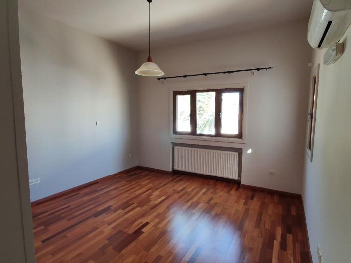 Image No.11-4 Bed Villa for sale