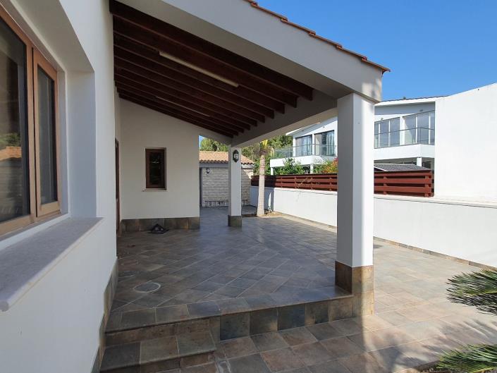 Image No.18-4 Bed Villa for sale