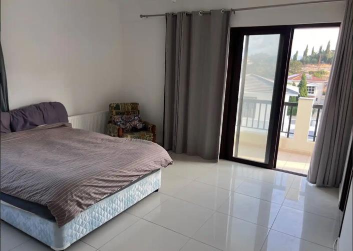 Image No.13-3 Bed Villa for sale