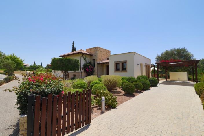 Image No.2-4 Bed Villa for sale