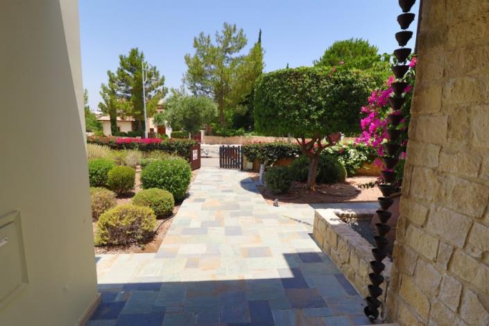 Image No.3-4 Bed Villa for sale