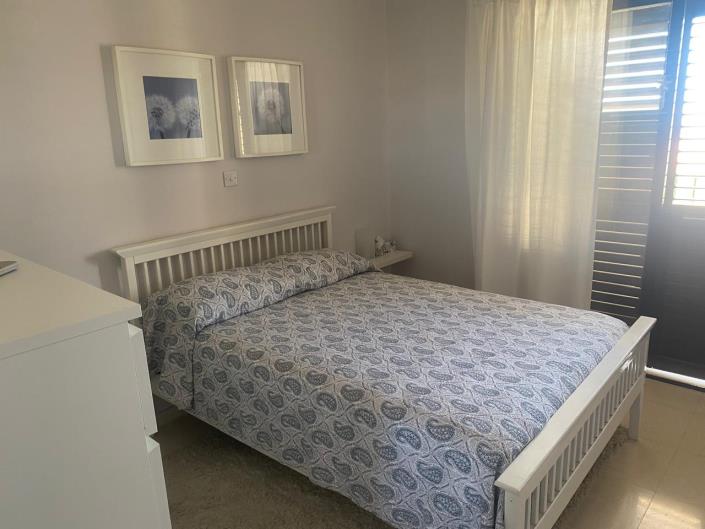 Image No.16-4 Bed Townhouse for sale