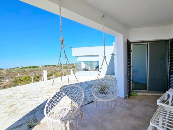 Image No.23-4 Bed Bungalow for sale