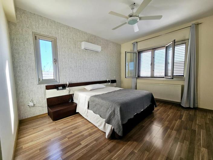 Image No.29-4 Bed Bungalow for sale