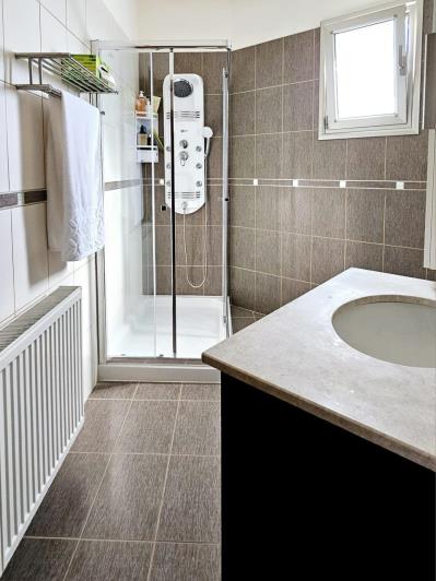 Image No.35-4 Bed Bungalow for sale