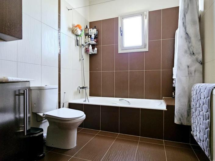 Image No.46-4 Bed Bungalow for sale