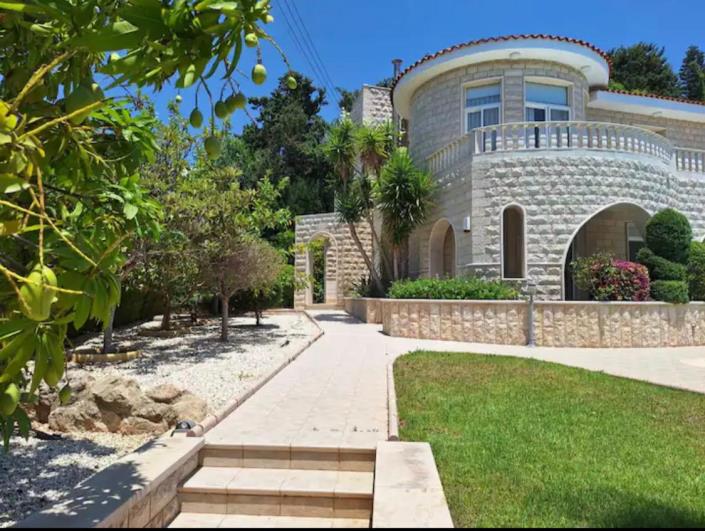 Image No.45-Villa de 4 chambres à vendre à Chlorakas