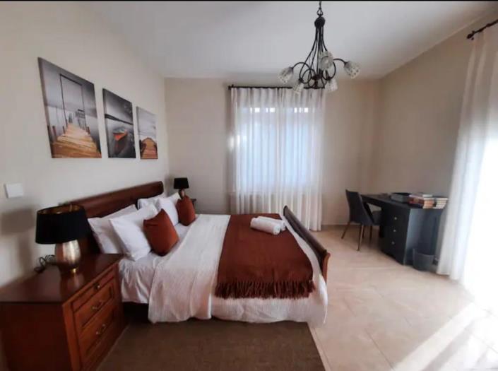 Image No.18-Villa de 4 chambres à vendre à Chlorakas