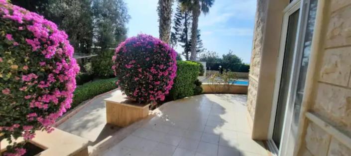 Image No.37-Villa de 4 chambres à vendre à Chlorakas