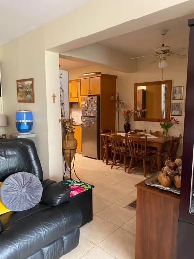 Image No.4-Appartement de 3 chambres à vendre à Oroklini