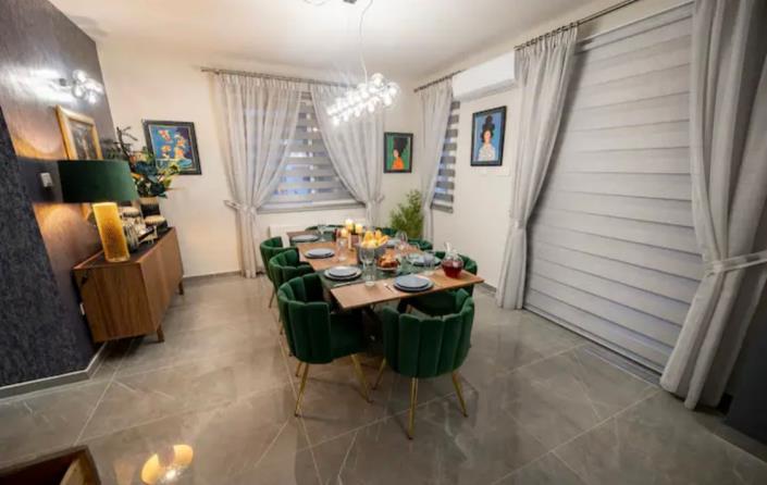 Image No.17-4 Bed Villa for sale