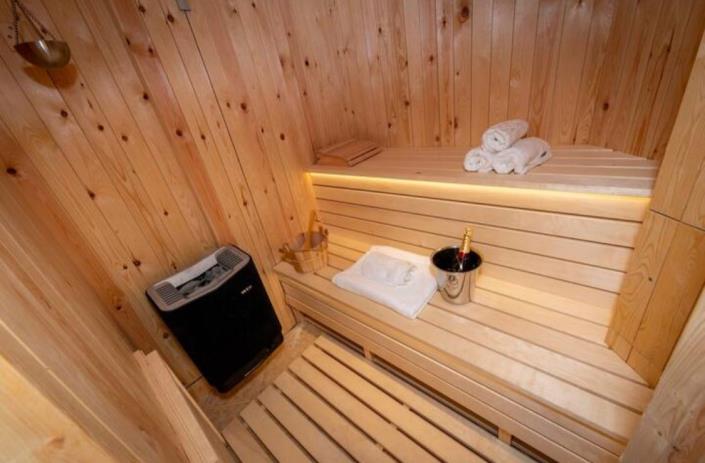 Image No.37-4 Bed Villa for sale