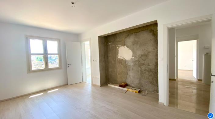 Image No.11-3 Bed Villa for sale