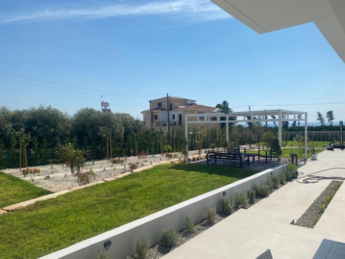 Image No.17-Villa de 4 chambres à vendre à Peyia