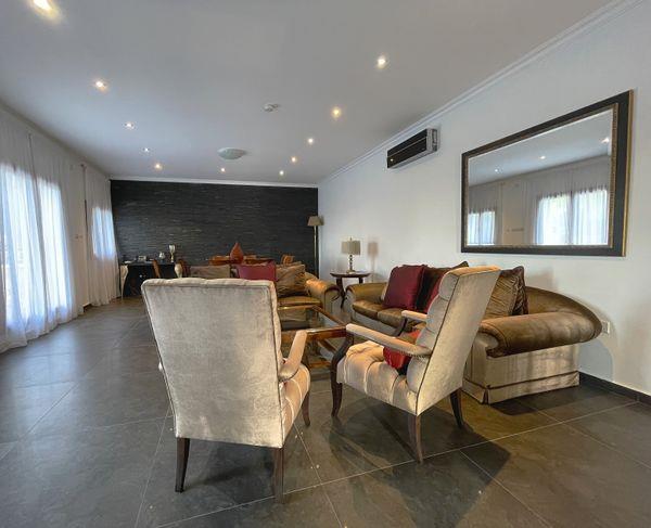 Image No.5-5 Bed Villa for sale