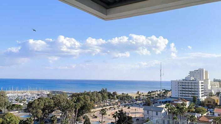 Image No.21-3 Bed Penthouse for sale