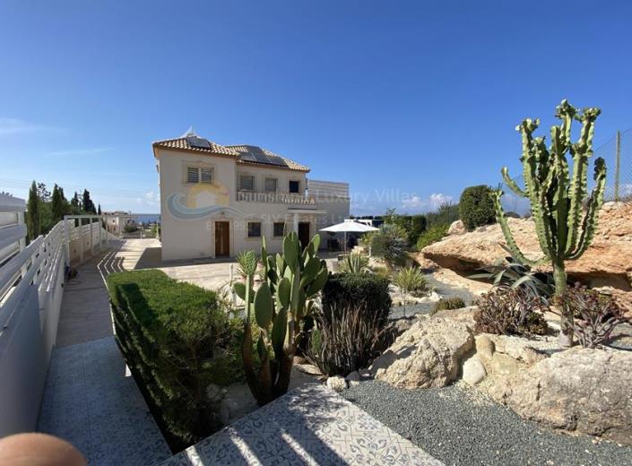 Image No.7-3 Bed Villa for sale