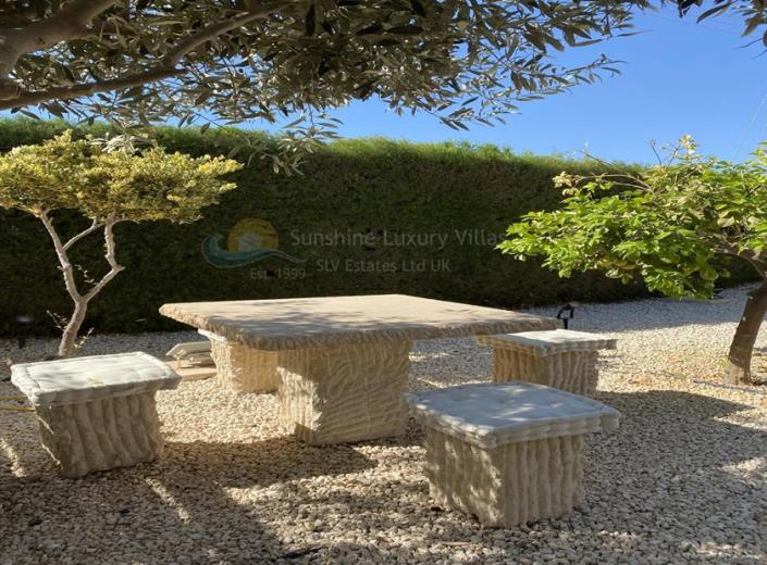 Image No.8-3 Bed Villa for sale