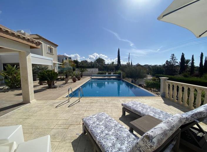 Image No.10-3 Bed Villa for sale