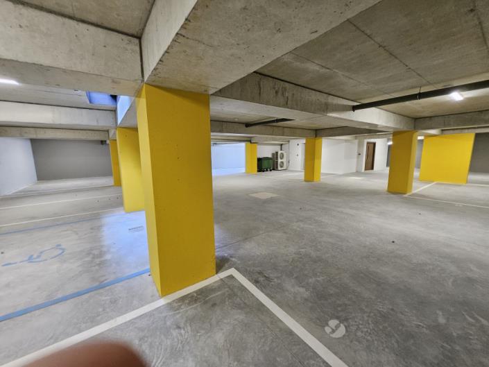 Image No.12-Commercial à vendre à Zakaki