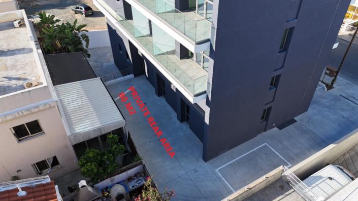 Image No.3-Commercial à vendre à Zakaki