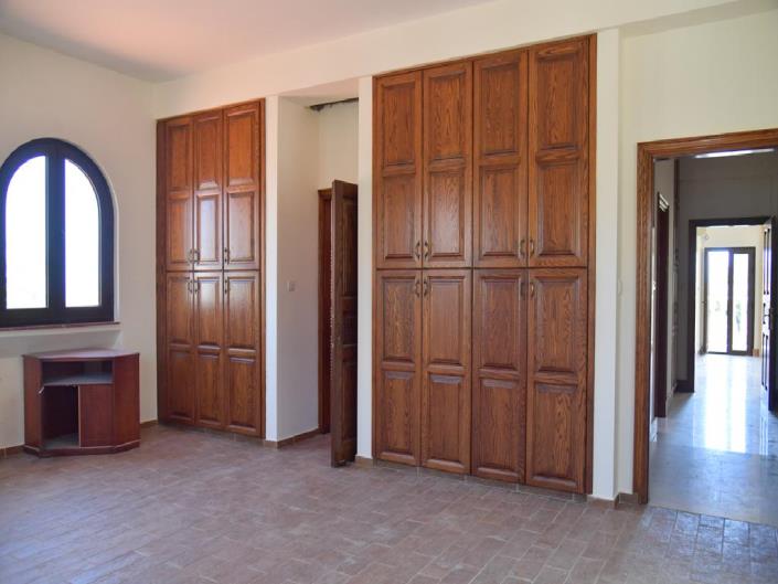 Image No.11-5 Bed Villa for sale