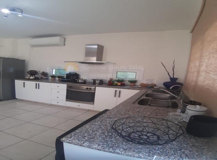 Image No.9-Villa de 4 chambres à vendre à Agios Athanasios