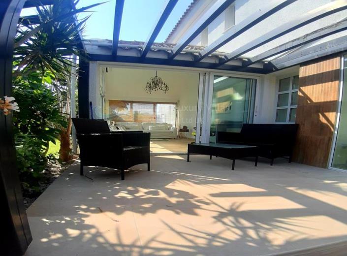 Image No.11-Villa de 4 chambres à vendre à Agios Athanasios