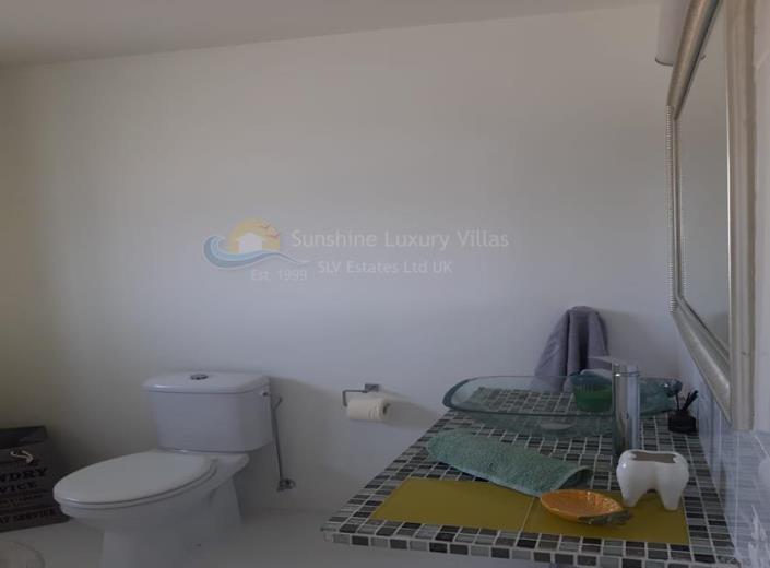 Image No.21-Villa de 4 chambres à vendre à Agios Athanasios