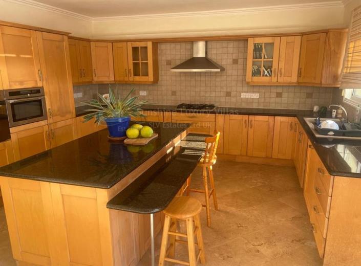 Image No.3-4 Bed Bungalow for sale