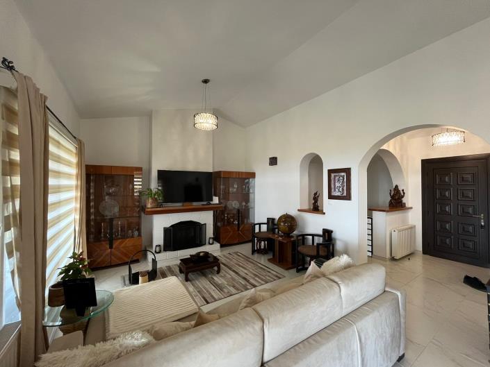 Image No.4-Villa de 3 chambres à vendre à Kamares