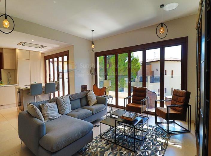 Image No.4-Villa de 4 chambres à vendre à Aphrodite Hills