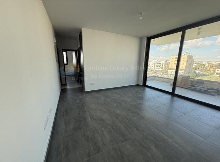 Image No.2-Appartement de 2 chambres à vendre à Finikoudes