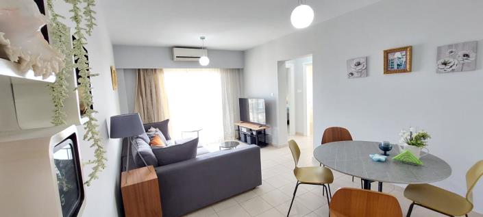 Image No.3-Appartement de 2 chambres à vendre à Universal