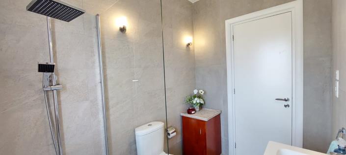 Image No.12-Appartement de 2 chambres à vendre à Universal