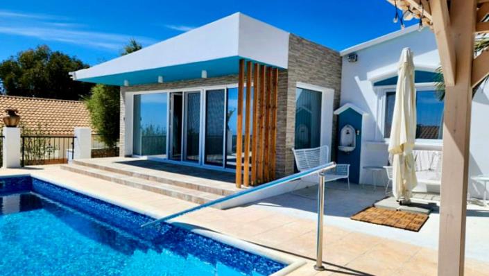 Image No.12-4 Bed Bungalow for sale