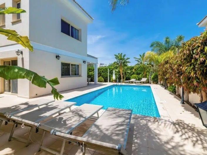 Image No.2-Villa de 3 chambres à vendre à Cape Greco