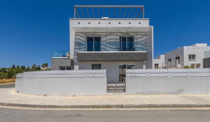 Image No.3-3 Bed Villa for sale