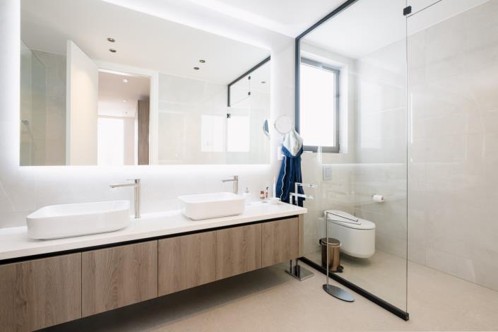 Image No.7-4 Bed Villa for sale