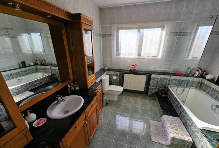 Image No.16-4 Bed Villa for sale