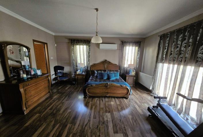 Image No.20-4 Bed Villa for sale