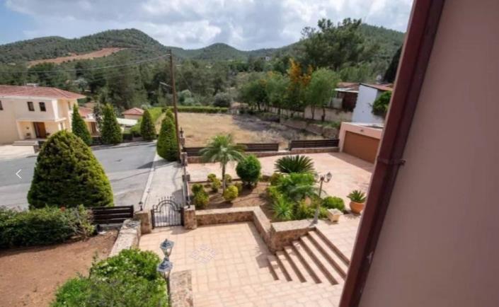 Image No.28-5 Bed Villa for sale