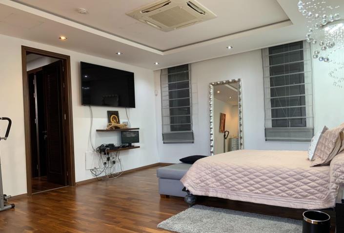 Image No.25-Villa de 6 chambres à vendre à Dromolaxia