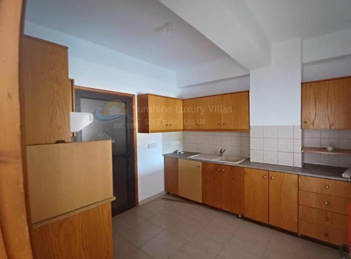 Image No.4-Appartement de 2 chambres à vendre à Finikoudes