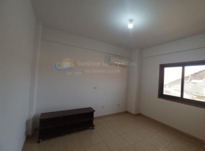 Image No.8-Appartement de 2 chambres à vendre à Finikoudes