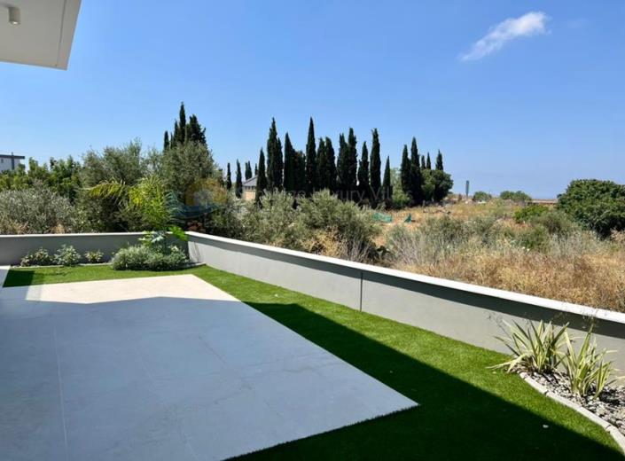 Image No.2-3 Bed Villa for sale