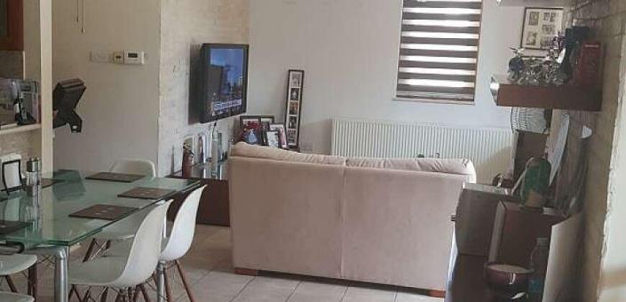 Image No.22-Villa de 4 chambres à vendre à Aradippou