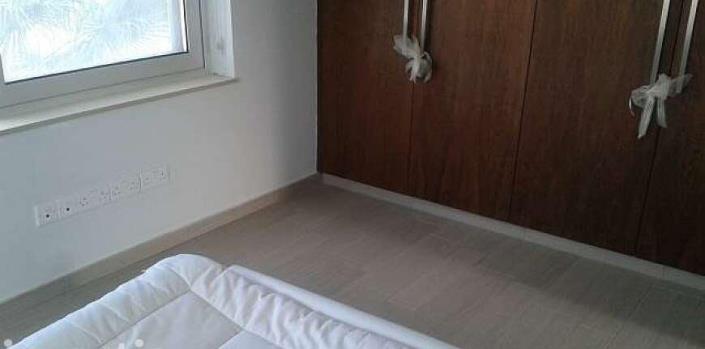 Image No.8-Villa de 4 chambres à vendre à Aradippou